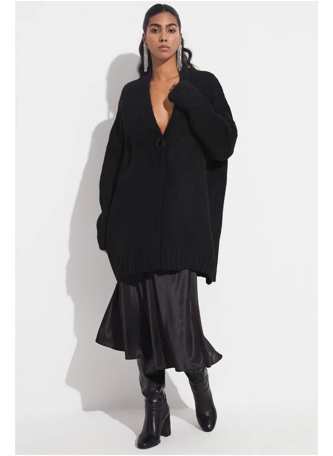 JUNE June Button Detailed Cardigan Black