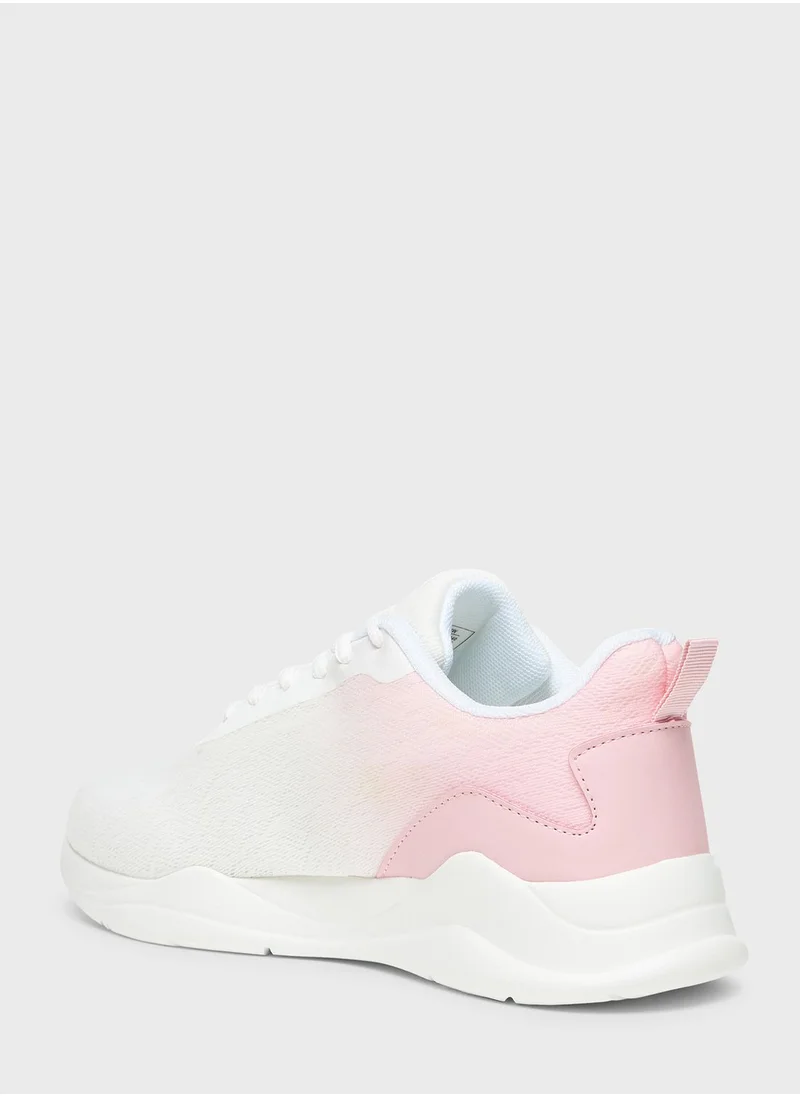 شو اكسبرس Lace Up Low Top Sneakers