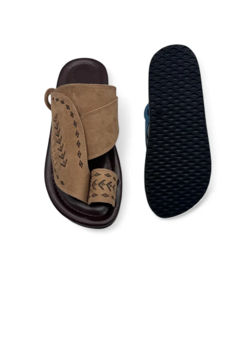 AL Fanoos Classic Arabic Slippers