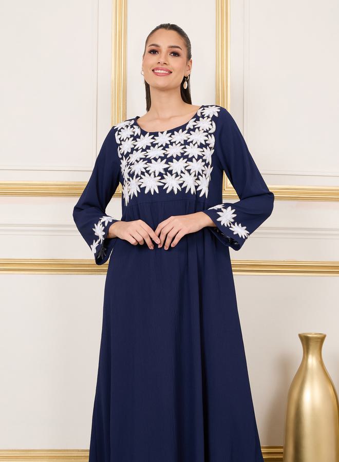 Thread Embroidered Jalabiya