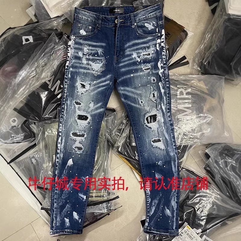 Unisex Classic Denim Jeans Loose Fit Daily Outdoor Wear - Image 1