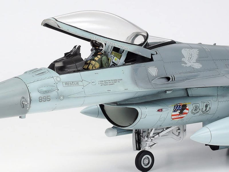 Tamiya 61098 1/48 Lockheed Martin F-16CJ Plastic Model Airplane Kit - Image 4