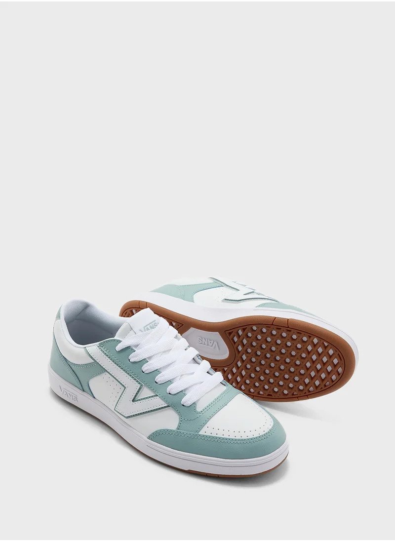 VANS Lowland Cc