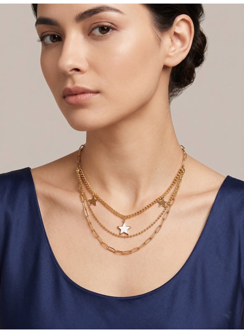 A multi-layered necklace that reflects modern elegance through three contrasting chains in one piece