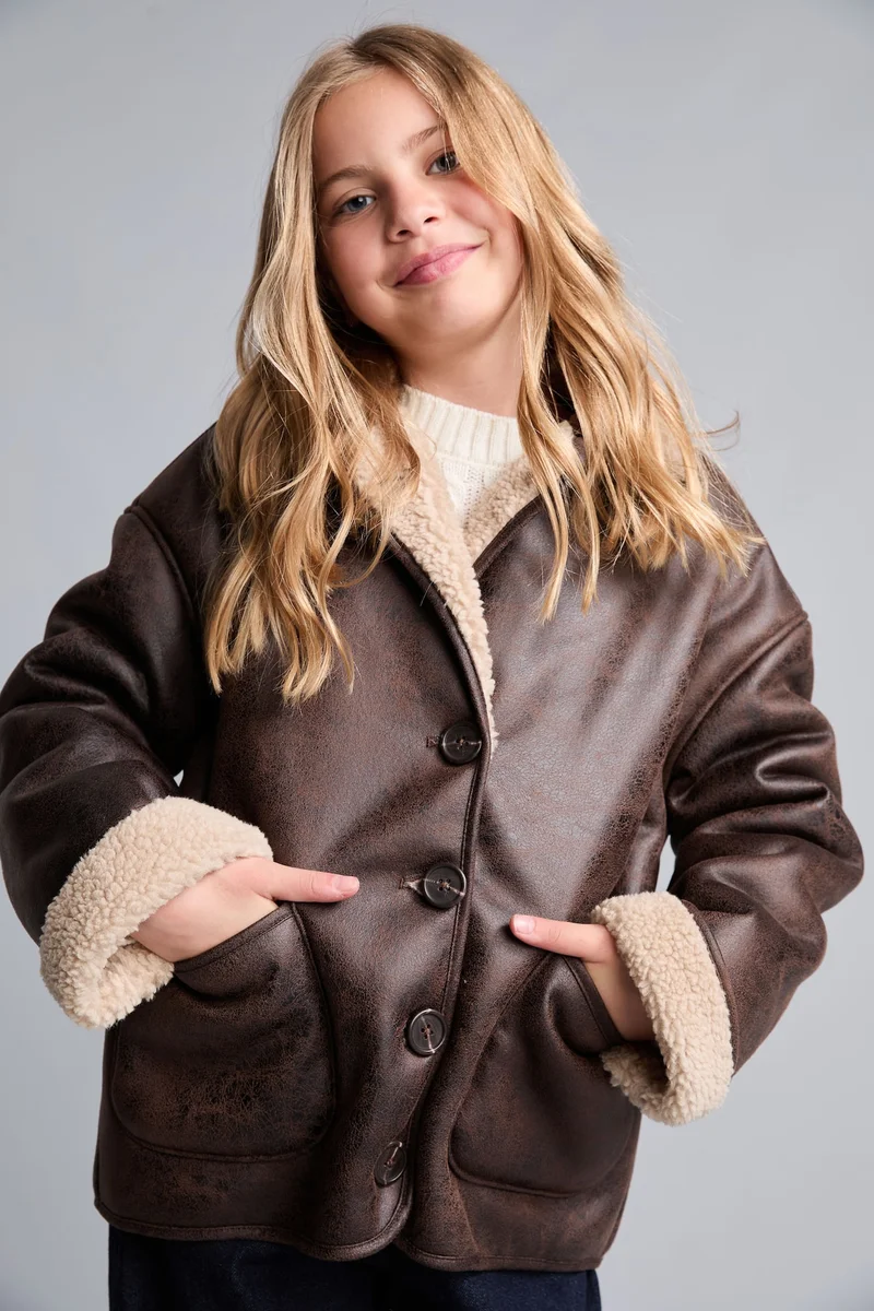 ديفاكتو Girl V-Neck Plush