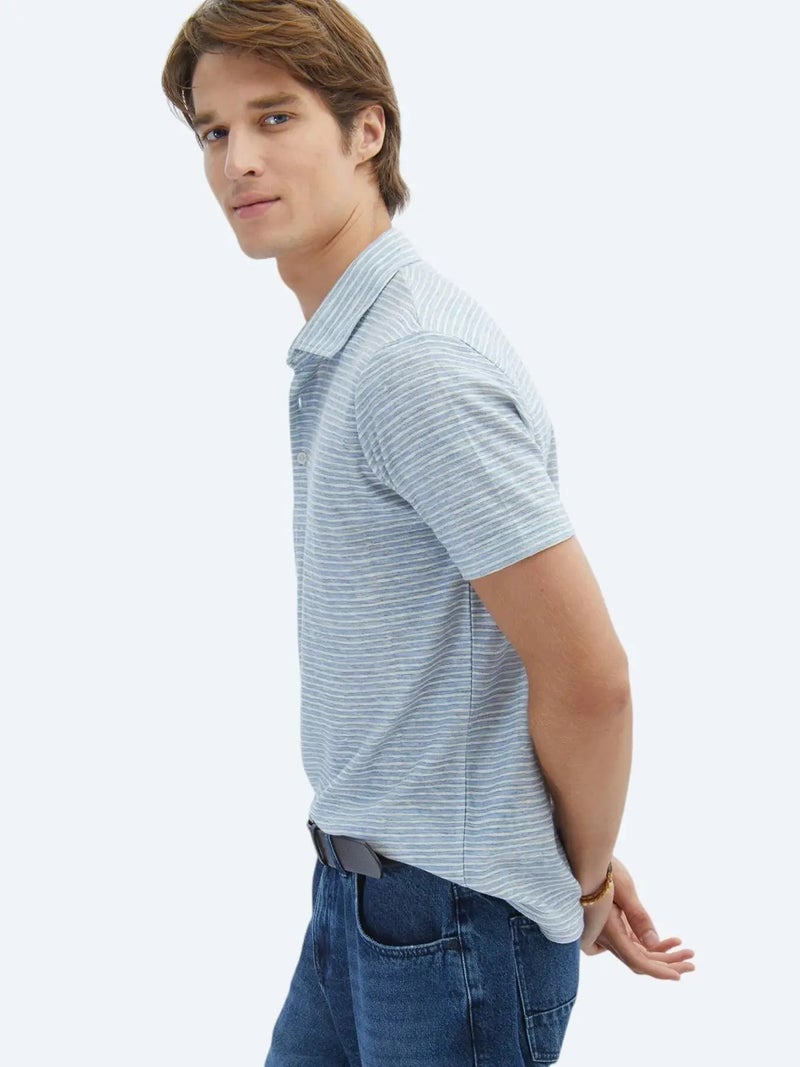 كيب تيشيرت قطني أزرق مطبوع بياقة بولو - Image 3