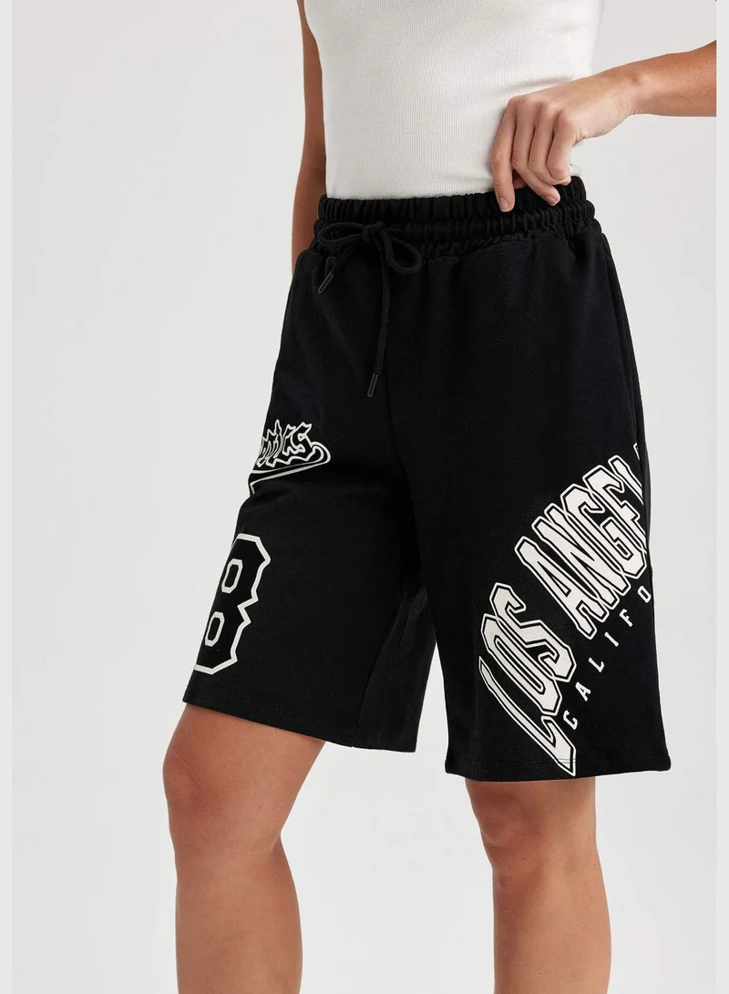 DeFacto Woman Knitted Short