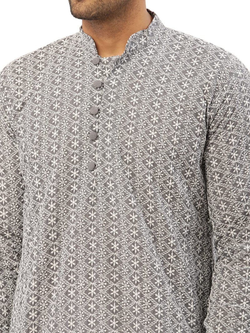 Jompers Men's Embroidered Pure Cotton Kurta. (Grey, M) - Image 5