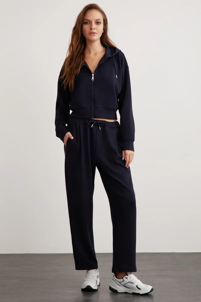 جريميلانج Jill Women's Relaxed Fit Comfortable Pattern Hooded Zippered Knitted Crop Navy Blue Sweatshirt