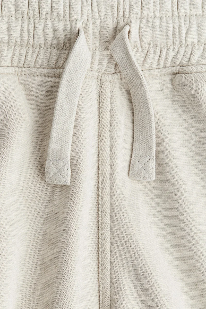 اتش اند ام شورت من القطن السميك