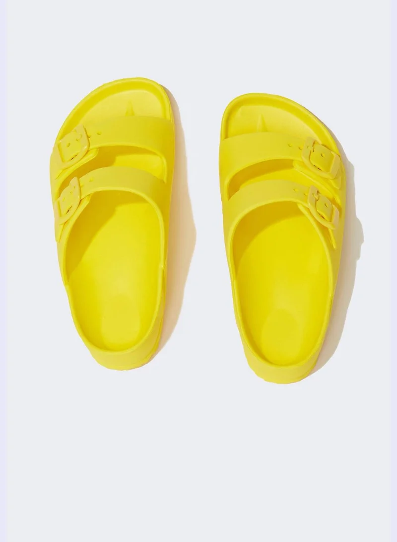 ديفاكتو Dual Band Sandals