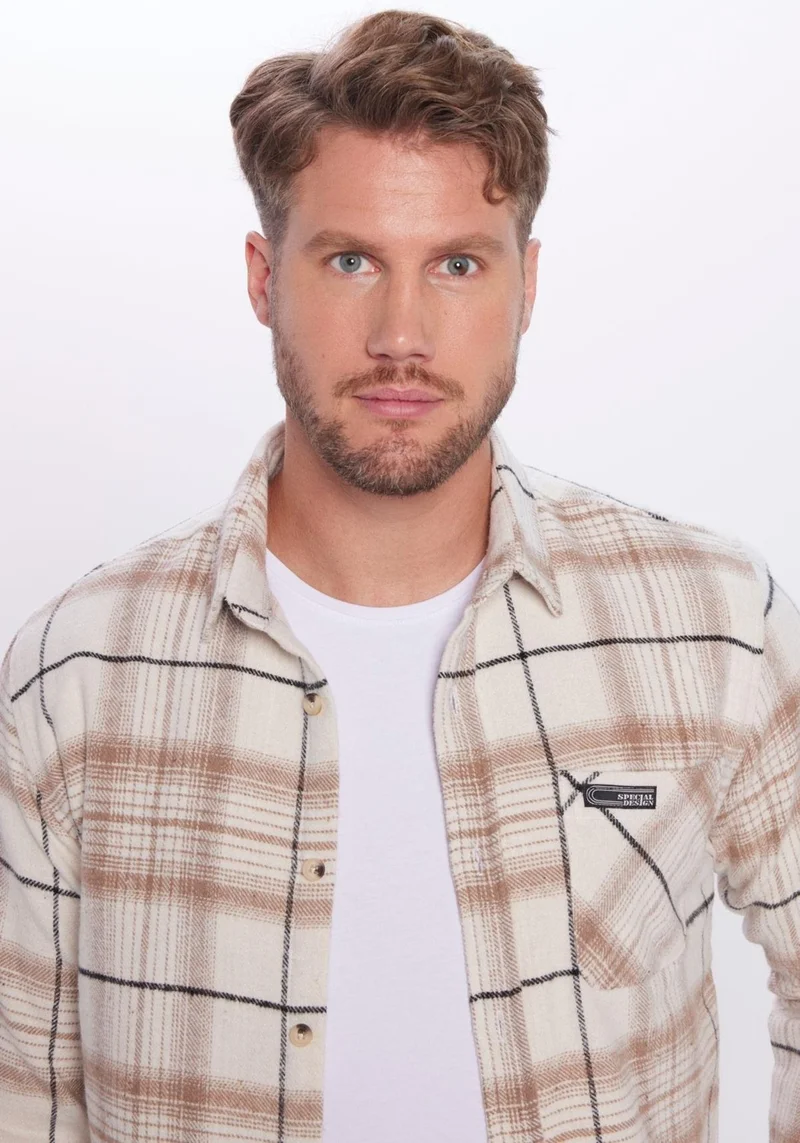 Tudors Men's Slim Fit Slim Fit Lumberjack Single Pocket Checkered Winter Shirt