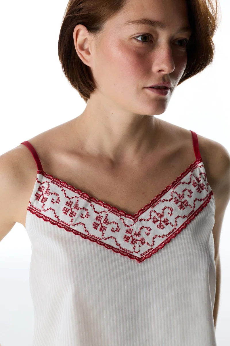 بنتي PENTI Magnifique Strappy Pajama Top