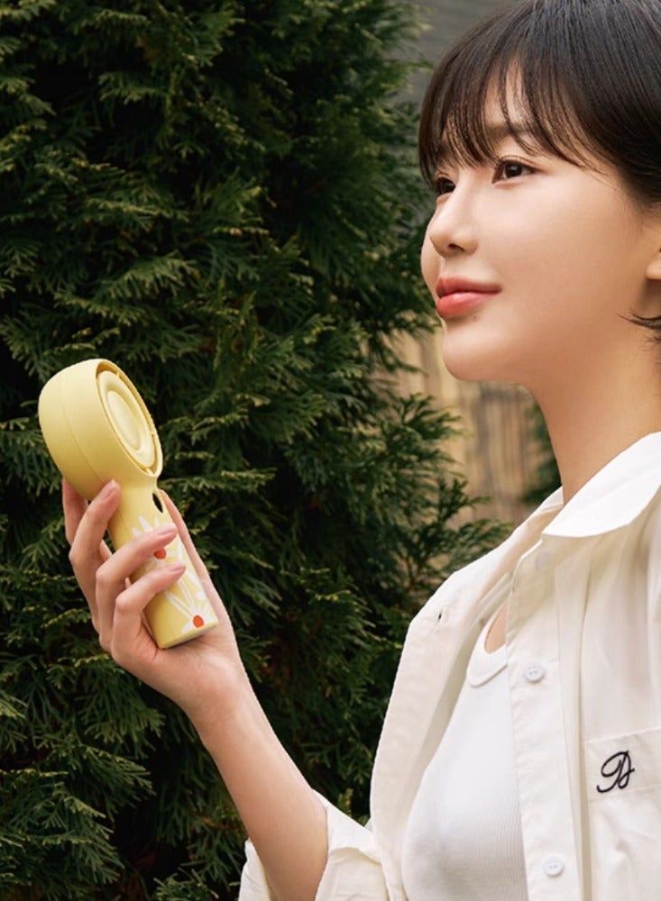 Loquat Handheld Small Fan, Mini Portable, Portable, Small Rechargeable, Silent, High Wind Power Fan With Office Desktop Fan - Image 5