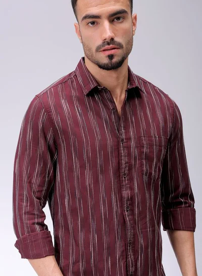 The Indian Garage Co Men Slim Fit Striped Full Sleeves Cutaway Collar Casual Shirt