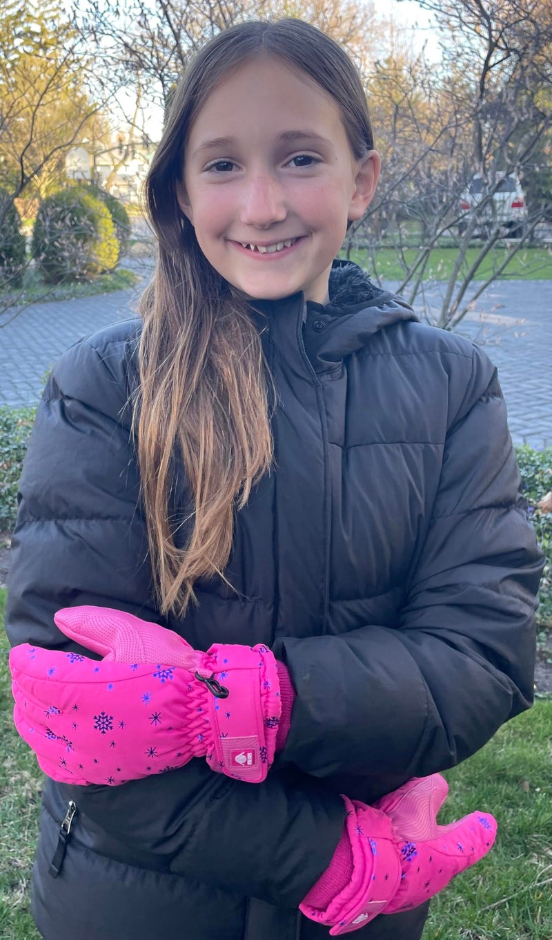 N'Ice Caps Kids Waterproof Winter Thinsulate Warm Gloves (Fuchsia Snowflakes, 9-10 Years) - Image 3