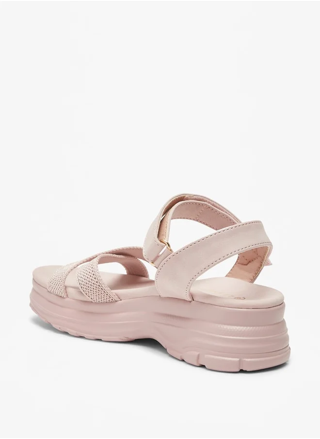 لو كونفورت Girls Chunky Strappy Sandals with Hook and Loop Closure