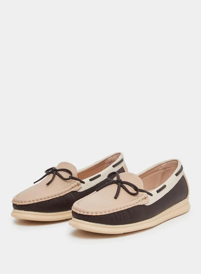 Styli Styli Casual Color Block Bow Detail Shoes