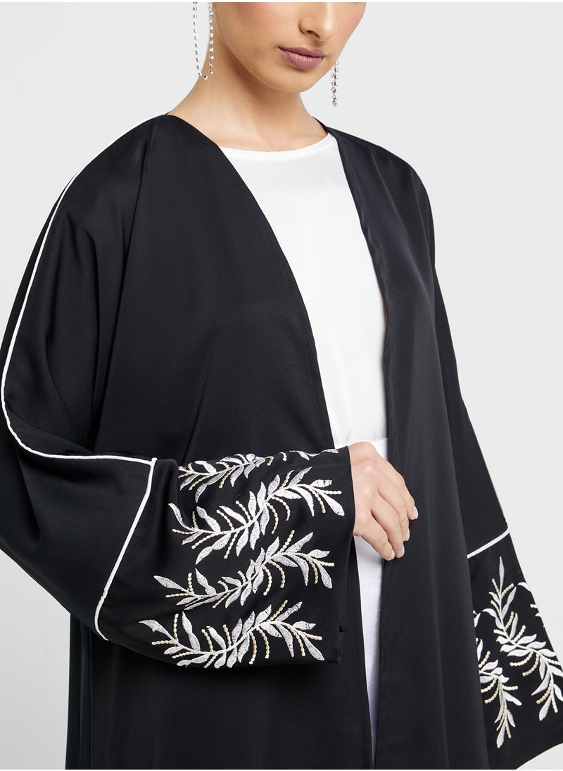 Khizana - Two Toned Abaya With Sheila - Image 1