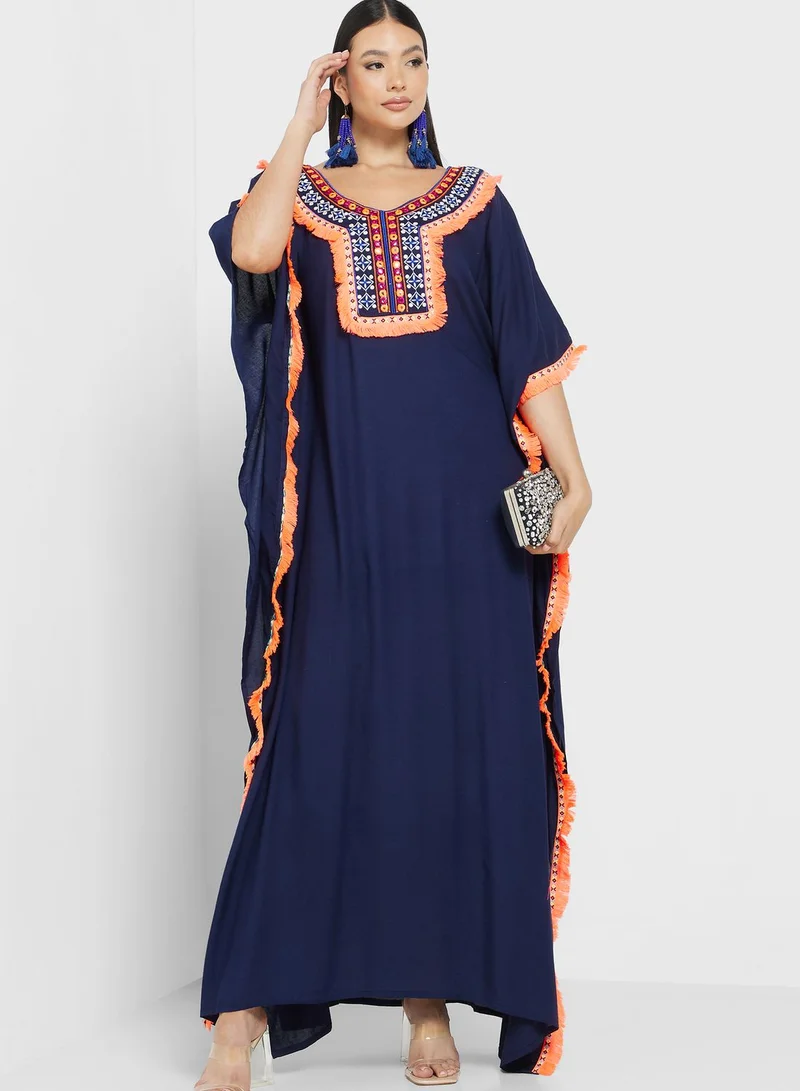 ARABIAN CLOSET Embroidered Flared Sleeve Kaftan