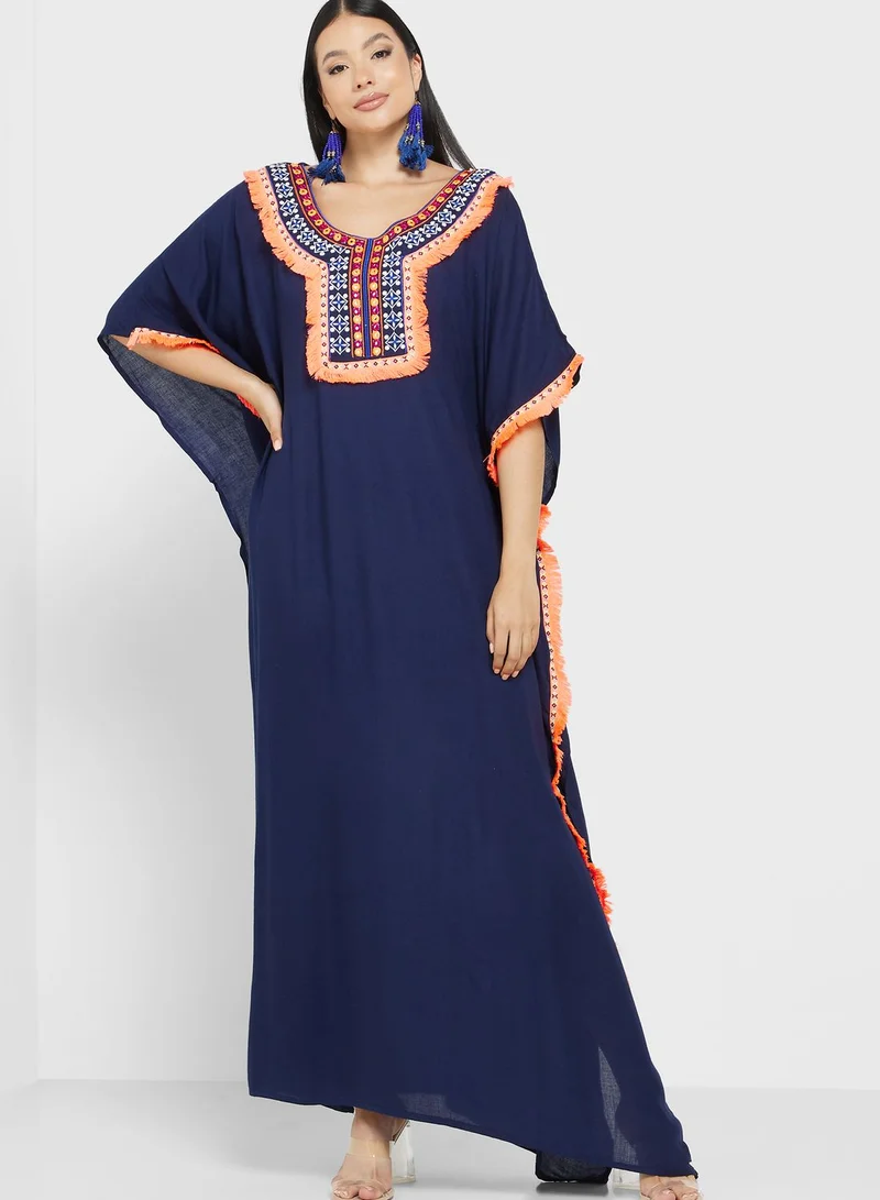ARABIAN CLOSET Embroidered Flared Sleeve Kaftan