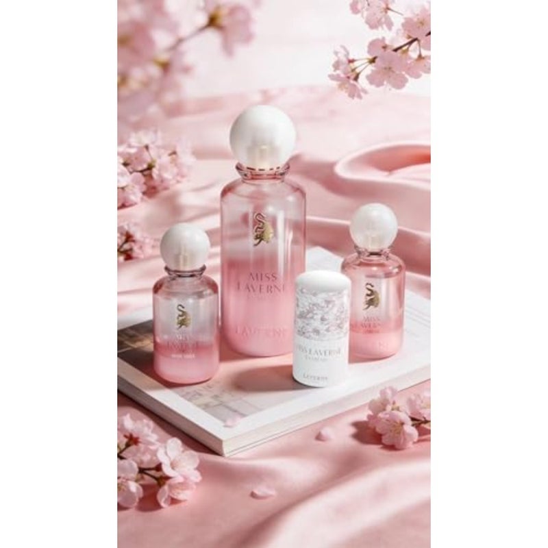 مجموعة Miss Extreme Luxury مكونة من 4 قطع تدوم طويلاً برائحة التوقيع الأصلي لافيرن Miss Laverne Extreme عطر نسائي - 150 مل + 25 مل + عطر للشعر + وشاح - Image 5