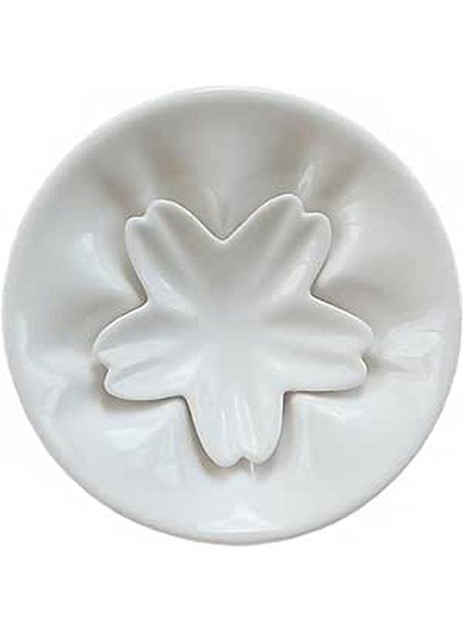طقم راحة عيدان تناول الطعام وأطباق الصلصة من السيراميك الأبيض على الطريقة اليابانية مع زهور الكرز - Image 1