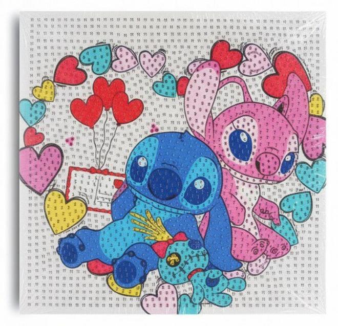 Diamond Build awesome characters using shiny diamond pieces. Puzzle, craft, and shine! (for boys&Girls) 20 X 20 cm (Multi-shaped and colorful) - Image 1