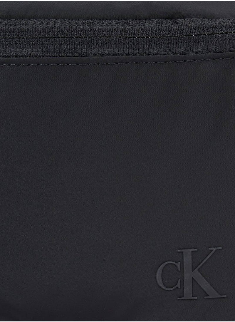 Calvin Klein Jeans Men's Ultralight Waistbag - Polyester, Black  - Image 4