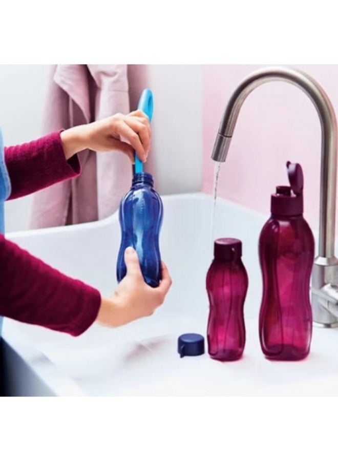 Tupperware Bottle Cleaning Brush, Long Ergonomic Handle, Dual Bristles for Bottles, Jars, and Thermoses, Green - Image 3