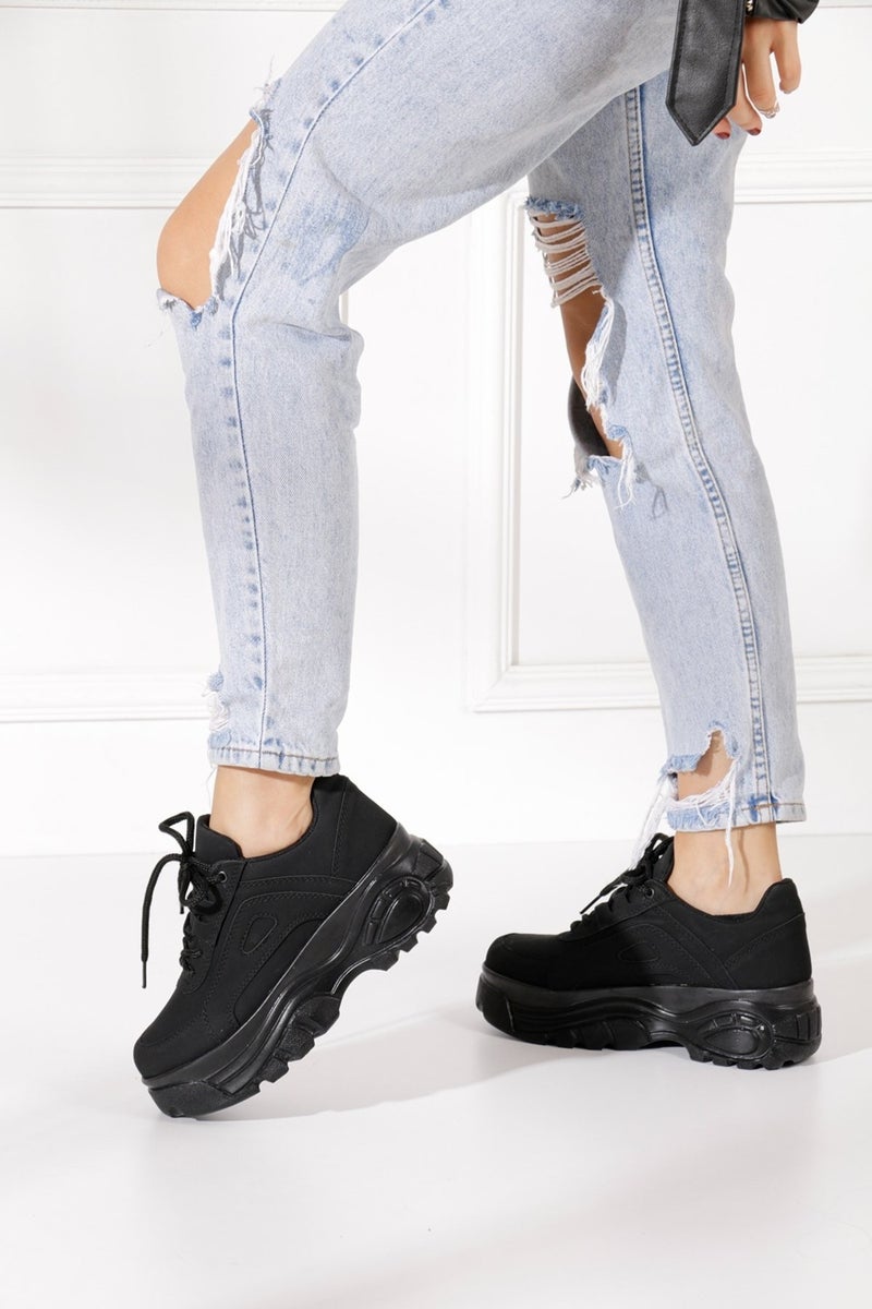 İmershoes أحذية رياضية نسائية يومية عالية النعل 6 سم - سنيكرز أسود - أبيض - بيج - جلد لامع - قطيفة 001  - Image 2
