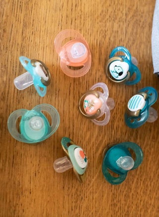 Pack Of 2 Moda Soothers Symmetrical Orthodontic Design BPA-Free Silicone Baglet 6-18 Months - Assorted - view 5