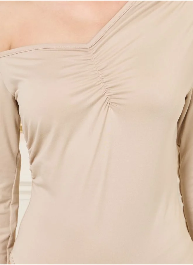 ستايلي Asymmetric Neck Ruched Bodysuit