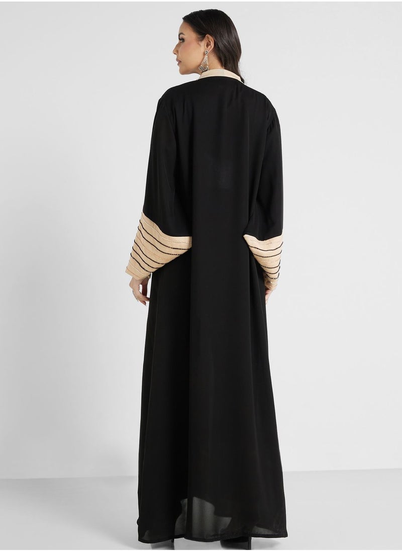 hayas closet - Embellished Contrast Detail Abaya - Image 1