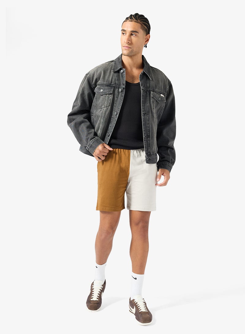 سفنتي فايف بيسيكس شورت كاجوال - Image 3