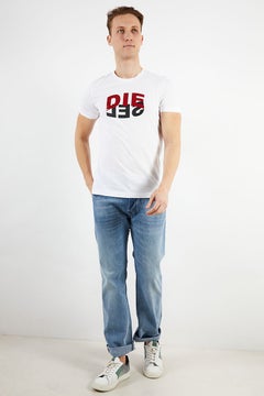 DIESEL Men Crew Neck Short Sleeves Printed Tee, White Combo  - Image 4