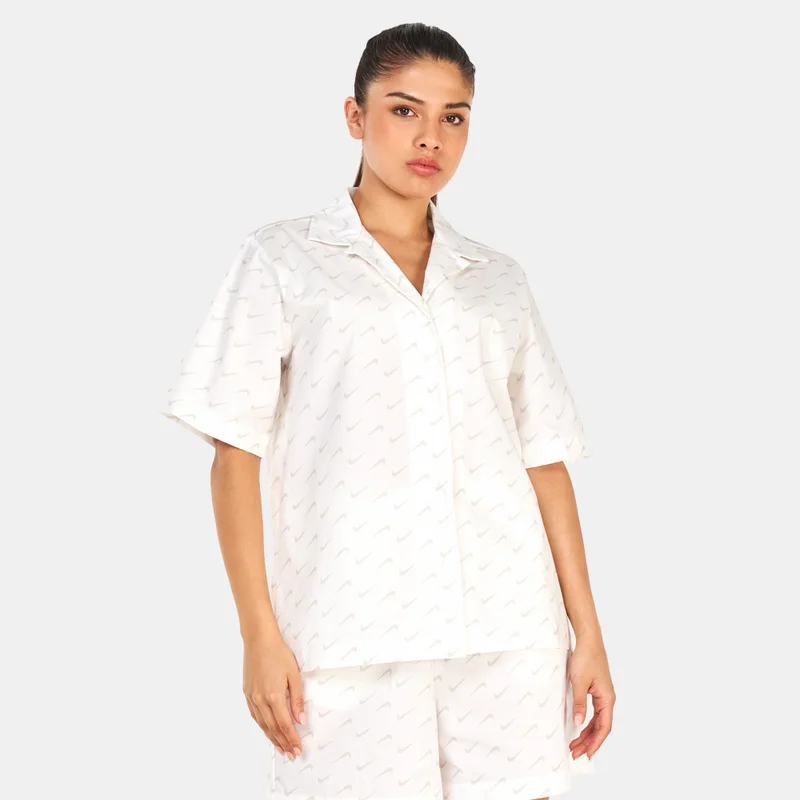 Nike Women's Sportswear Everyday Woven T-Shirt