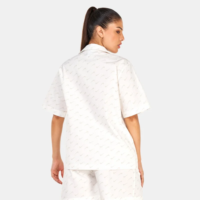 Nike Women's Sportswear Everyday Woven T-Shirt