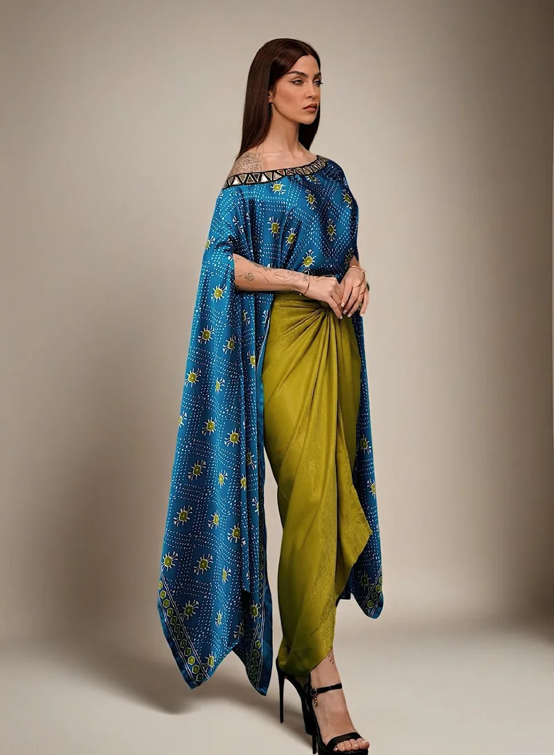 إكستاسي طقم فساتين