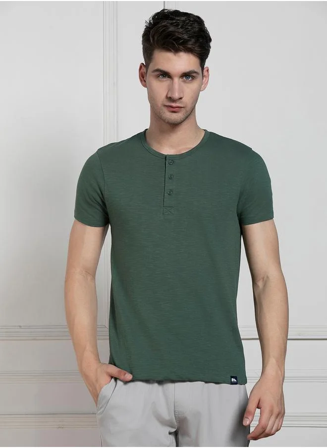 دينيس لينغو Regular Fit Henley Neck T-Shirt by Styli