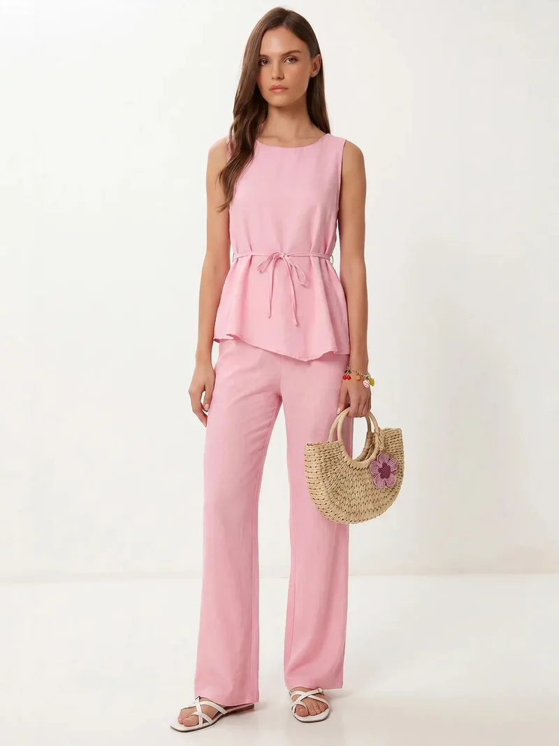 السعادة في إسطنبول ISTANBUL Sleeveless Blouse And Wide-leg Trouser Coord