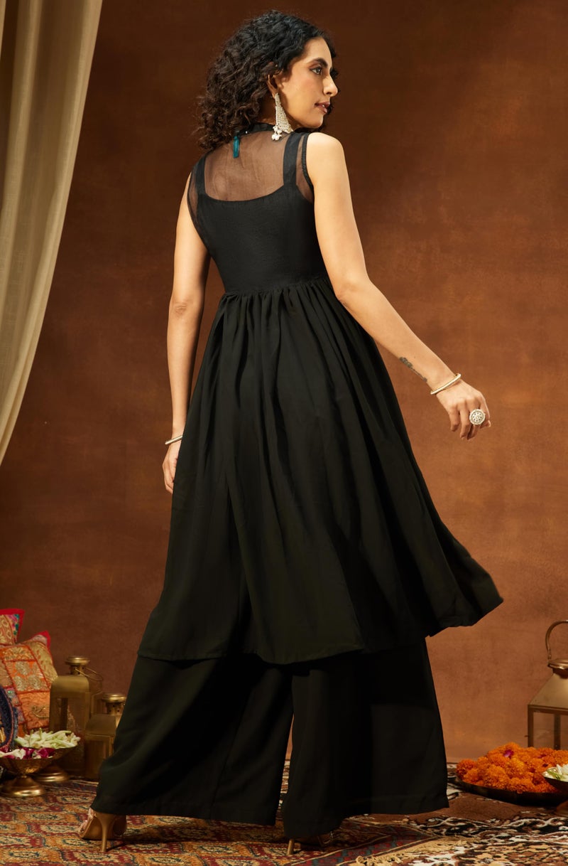 Janasya جاكيت جاناسيا للنساء من جورجيت مخمل مرصع بترصيع مع كروب توب وبالازو (JAB25ST02475-XL) - Image 4