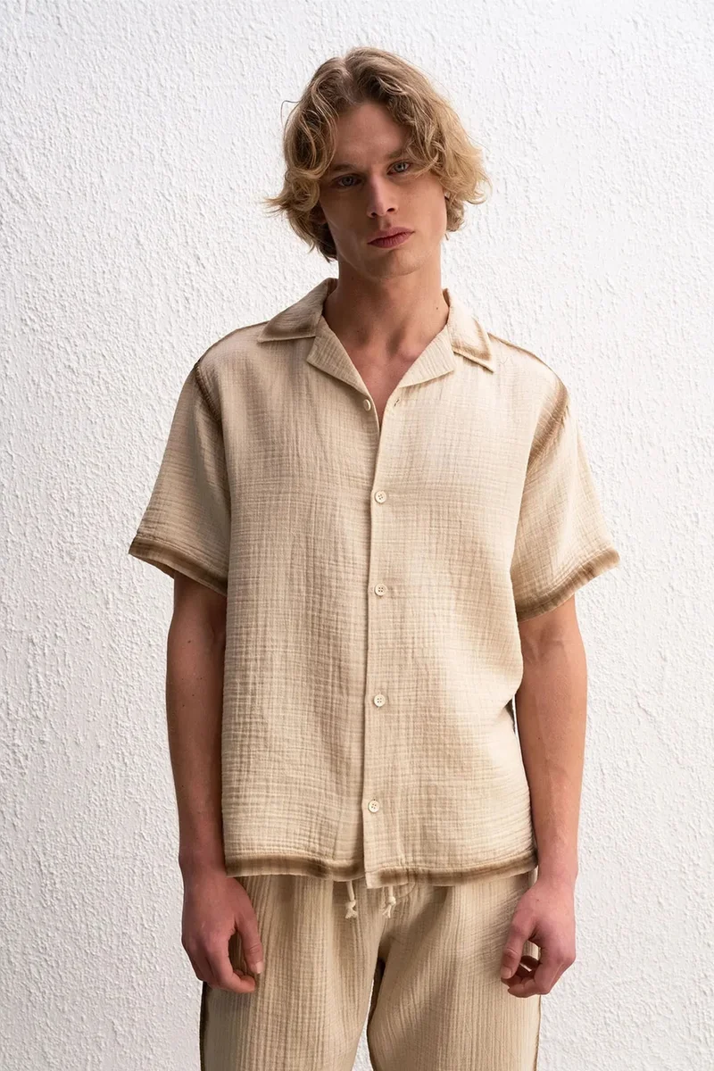 GIESTO Textured Woven Cotton Shirt with Button Closure