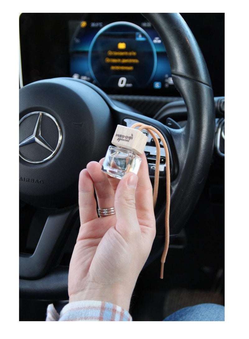 MEDORI Special LuSpecial Luxury Liquid Hanging Car Air Freshener In A Blister Package And Has A Scent Tester. Fragrance With An Exotic And Enchanting Aroma Analogous To Oxygen. The Fragrance Is Made In France 6 Mlxury liquid hanging car air freshener in a blister package and has a scent tester. Fragrance With an exotic and enchanting Aroma analogous to Oxygen. The Fragrance is made in France 6 ml  - Image 5