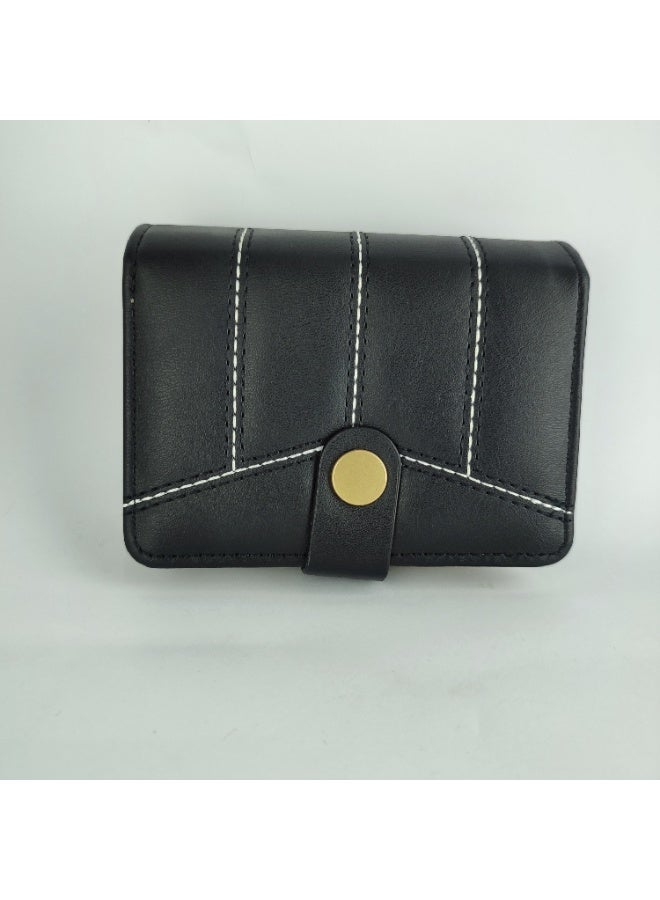 محفظة جلد نسائية فاخرة بجلد ناعم الملمس ومقسمة من الداخل لتنظيم جميع أغراضك - Image 1