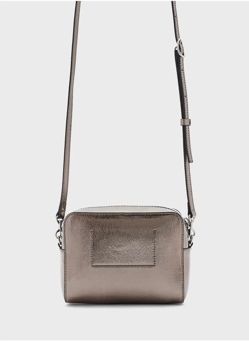 كالفن كلاين جينز Monogram Crossbody