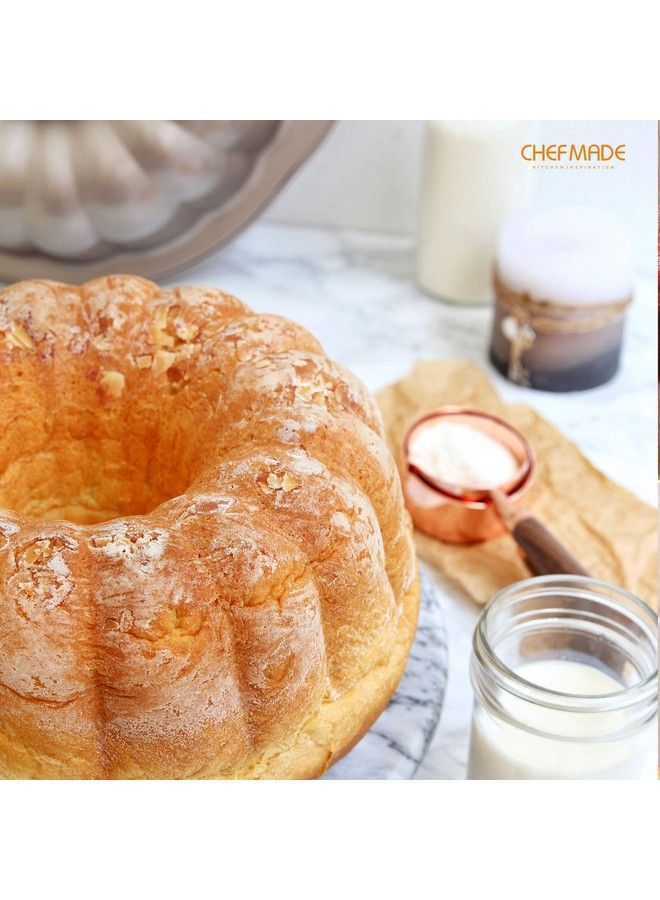chefmade Tube Cake Pan 9.5Inch Nonstick Pumpkinshaped Tube Pan For Oven Baking (Champagne Gold) - Image 4