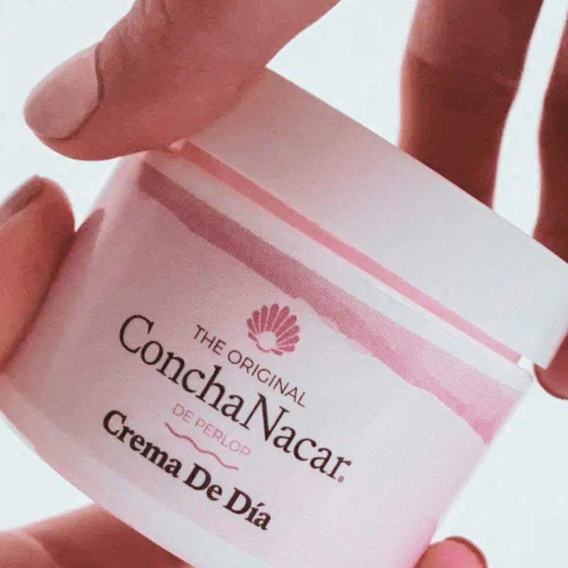 Concha Nacar Crema De Dia No.1, Day Cream 2 oz, White - Image 2