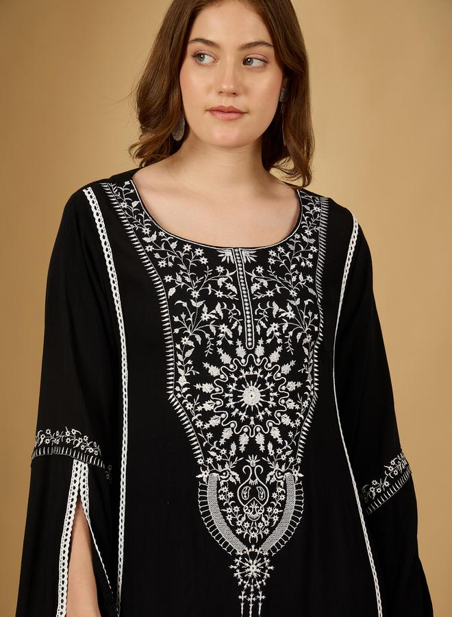 Amirah Embroidered Flared Sleeve A-Line Jalabiya - Image 4