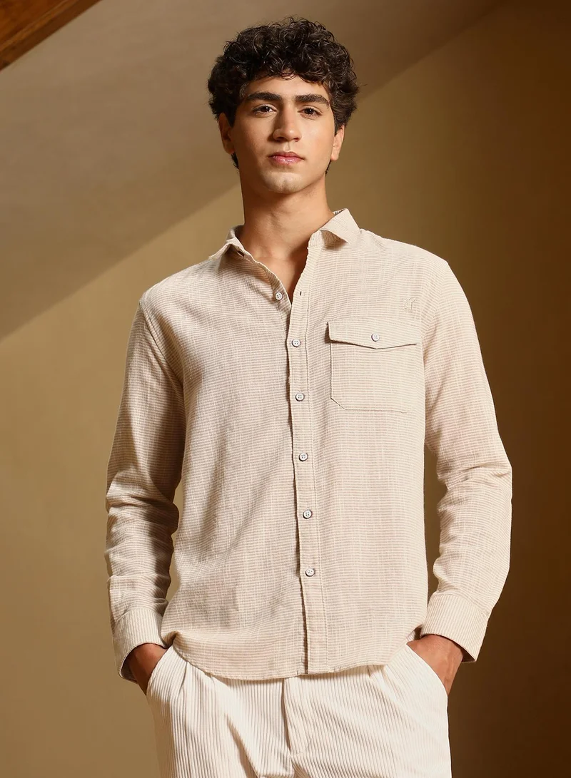 كامبوس سوترا قميص رجالي جاكار كاروهات بياقة سبيد وأكمام طويلة بأزرار وحافة منحنية قماش منسوج للارتداء اليومي كاجوال بيج كاكي